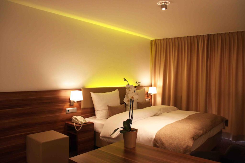 Double Room,65640604:JPEG